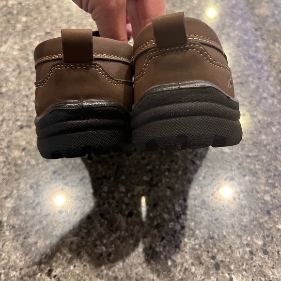 Never Worn Boys Loafers - Picture 3 of 5